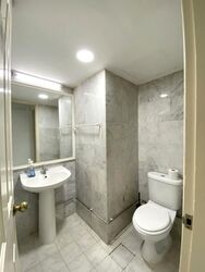 International Plaza (D2), Apartment #584937641